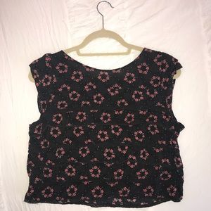 Free People boxy floral crop top!!